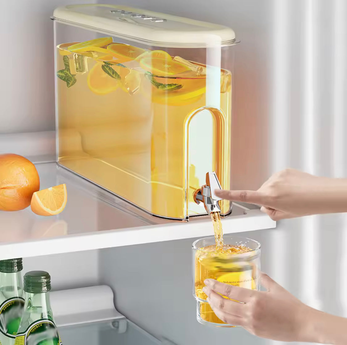 4000ml Large Capacity Water Tank, Iced Beverage Dispenser, Cold Beverages Juice Container, Party Cold Water Pitcher, Plastic Juice and Ice Water Pitcher Water Jug 4000ml Large Capacity Water Tank, Iced Beverage Dispenser, Cold Beverages Juice Container, Party Cold Water Pitcher, Plastic Juice and Ice Water Pitcher Water Jug
